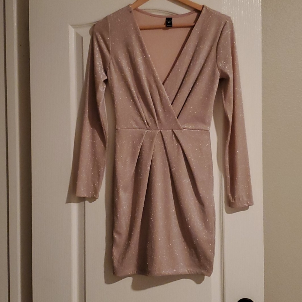 Windsor long sleved champagne cocktail dress